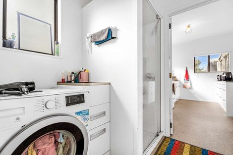 Photo of property in 4 Endeavour Close, Whitianga, 3510