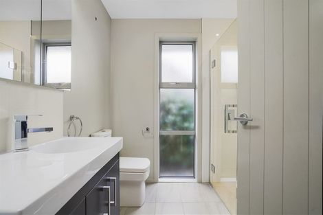 Photo of property in 12 The Rocks, Flagstaff, Hamilton, 3210