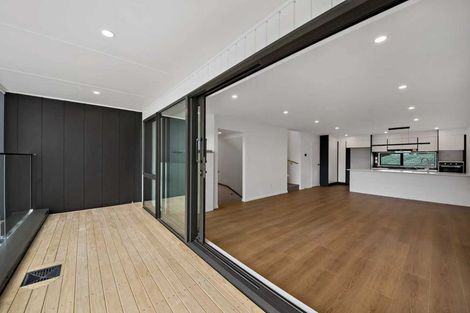 Photo of property in 408 Bucklands Beach Road, Bucklands Beach, Auckland, 2012