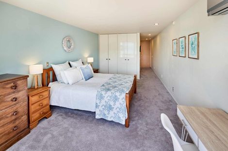 Photo of property in 1/326 Oriental Parade, Oriental Bay, Wellington, 6011