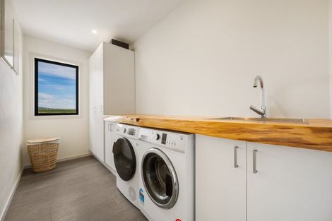 Photo of property in 45 Stella Way, Waikerikeri, Alexandra, 9391