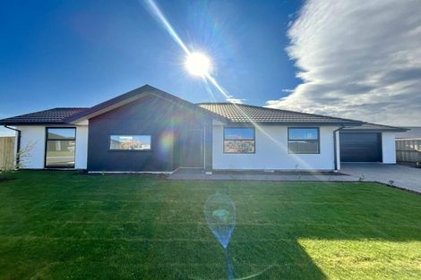 Photo of property in 19 Nirmal Way, Rolleston, 7614