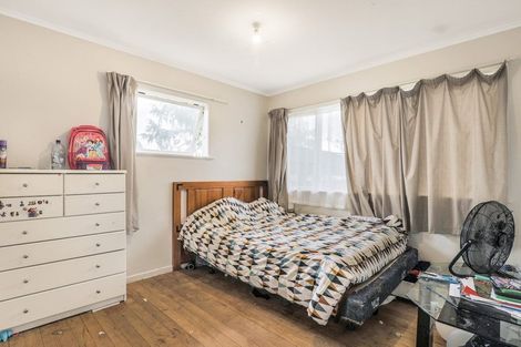 Photo of property in 13 Hyde Street, Manurewa East, Auckland, 2102