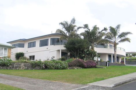 Photo of property in 24 Rutherford Street, Otumoetai, Tauranga, 3110