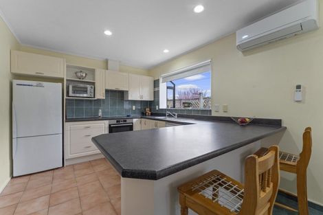 Photo of property in 33 College Drive, Paraparaumu, 5032