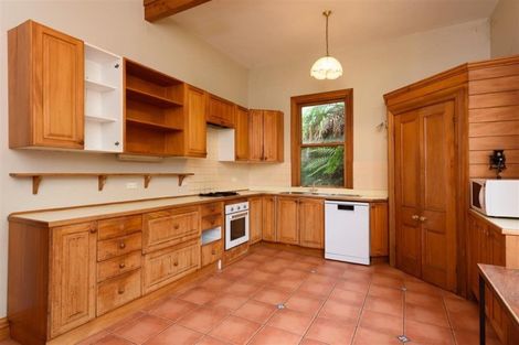 Photo of property in 17 Boundary Road, Kelburn, Wellington, 6012