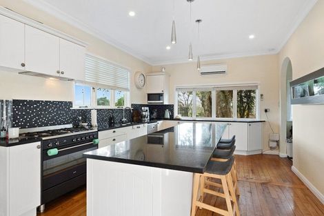 Photo of property in 400 Paremoremo Road, Paremoremo, Auckland, 0632