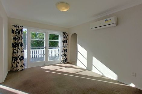 Photo of property in 55 Handyside Street, Tawa, Wellington, 5028