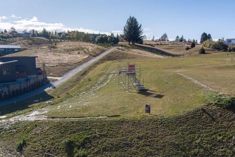 Photo of property in Kirimoko Crescent, Wanaka, 9305