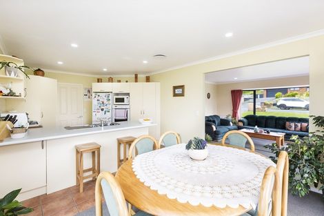 Photo of property in 3 Ormrod Grove, Riverstone Terraces, Upper Hutt, 5018