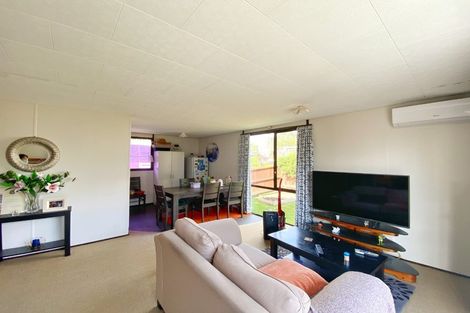 Photo of property in 1/3 Lynwood Road, New Lynn, Auckland, 0600