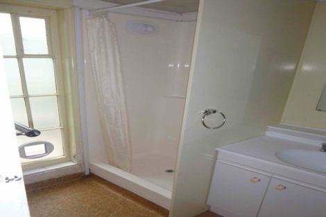 Photo of property in 29 Highbury Road, Highbury, Wellington, 6012