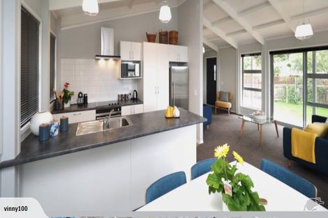 Photo of property in 72 Links Avenue, Mount Maunganui, 3116