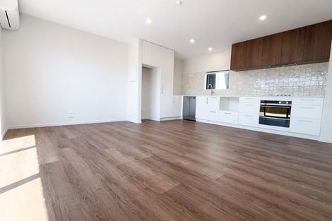 Photo of property in 9/527 Hereford Street, Linwood, Christchurch, 8011