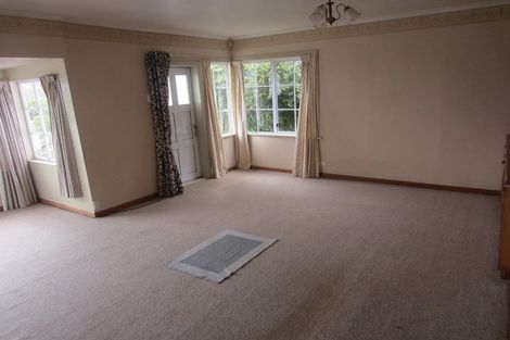 Photo of property in 62 Paremata Crescent, Paremata, Porirua, 5024