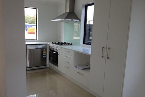 Photo of property in 7 Lane Cameron Place, Flat Bush, Auckland, 2019