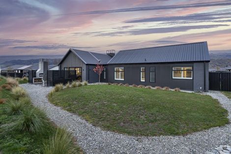 Photo of property in 7 Hatters Lane, Mount Pisa, 9383