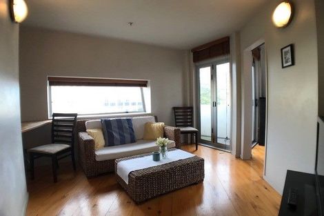Photo of property in Scotia Tower Apartments, 9b/8 Scotia Place, Auckland Central, Auckland, 1010