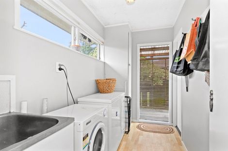 Photo of property in 2/230 Valley Road, Mount Maunganui, 3116