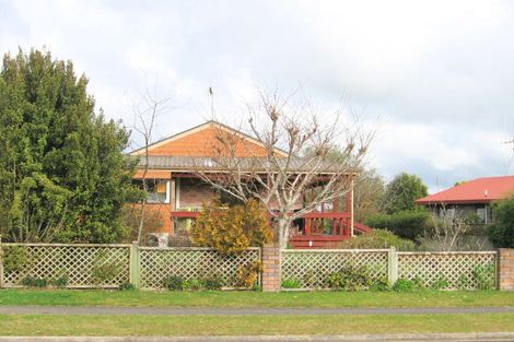 Photo of property in 26 Lansdowne Crescent, Glenview, Hamilton, 3206