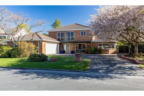 Photo of property in 8 Parkham Drive, Burnside, Christchurch, 8053