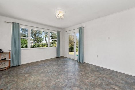 Photo of property in 42 Coleridge Drive, Enderley, Hamilton, 3214