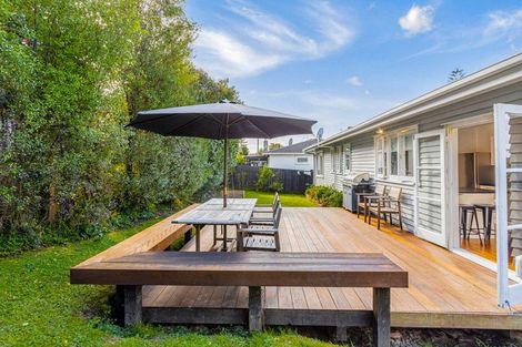 Photo of property in 1/6 Braebank Lane, Te Atatu South, Auckland, 0610