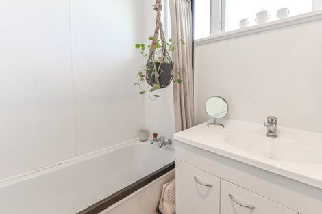 Photo of property in 712b Lumsden Road, Akina, Hastings, 4122