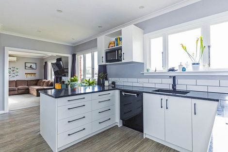 Photo of property in 27 Allnatt Street, Temuka, 7920