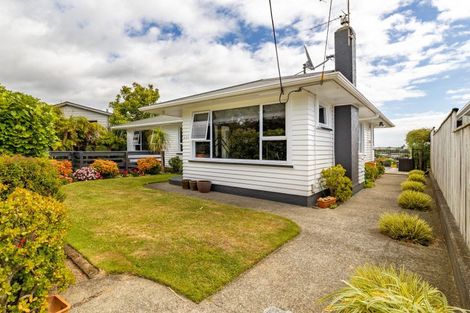 Photo of property in 230 Frankley Road, Frankleigh Park, New Plymouth, 4310