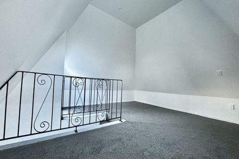 Photo of property in 8/24 Parliament Street, Melling, Lower Hutt, 5010