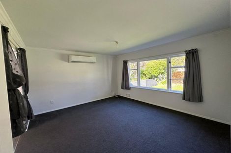 Photo of property in 28 Wainuiomata Road, Wainuiomata, Lower Hutt, 5014