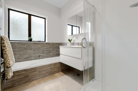 Photo of property in 1/10 Don Street, Papakura, 2110