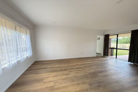 Photo of property in 44 Princeton Parade, Albany, Auckland, 0632