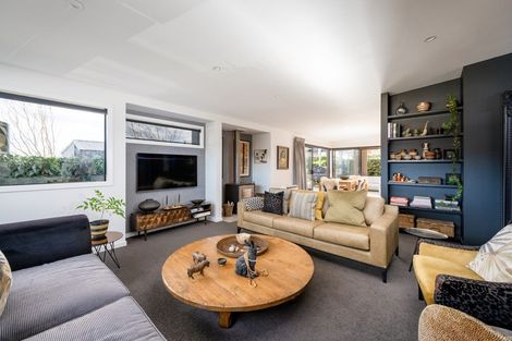 Photo of property in 41 Minaret Ridge, Wanaka, 9305