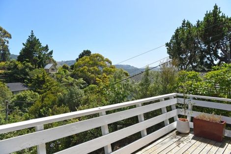 Photo of property in 11 Winchester Avenue, Pinehaven, Upper Hutt, 5019