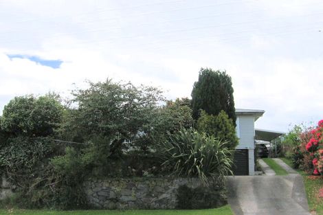 Photo of property in 70 Taupo View Road, Taupo, 3330