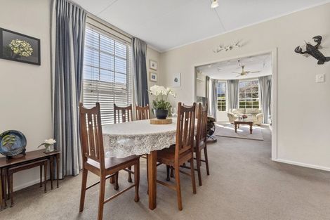 Photo of property in 37 Essex Street, Vogeltown, New Plymouth, 4310