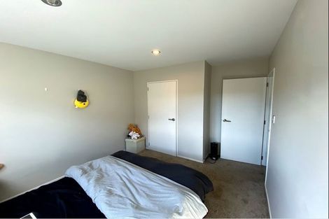 Photo of property in 14 Ballyboe Place, Pinehill, Auckland, 0632