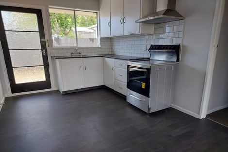 Photo of property in 3/92 Shakespeare Road, Waltham, Christchurch, 8023