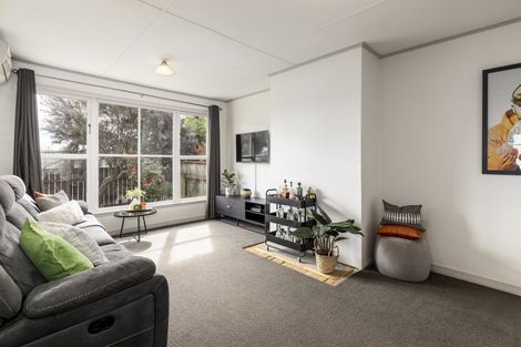 Photo of property in 12 Gardiner Street, Riversdale, Blenheim, 7201