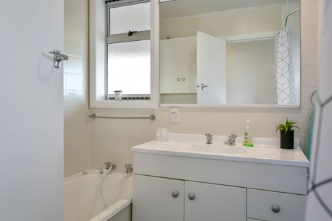 Photo of property in 35 Grosvenor Street, Cambridge, 3434