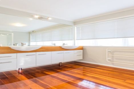 Photo of property in 16 Croydon Road, New Lynn, Auckland, 0600