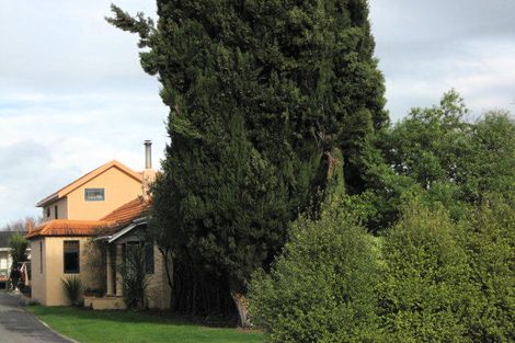 Photo of property in 65 Havelock Road, Havelock North, 4130