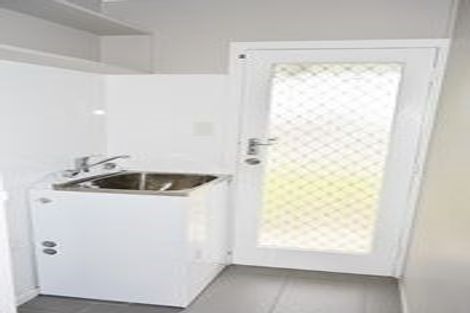 Photo of property in 1/265 Massey Road, Mangere East, Auckland, 2024