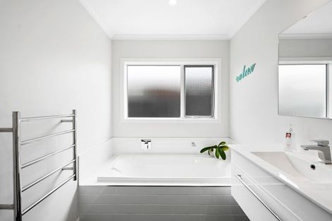 Photo of property in 11 Briannarose Drive, Fitzroy, Hamilton, 3206