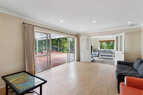 Photo of property in 22 Westview Court, Somerville, Auckland, 2014