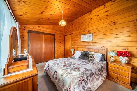 Photo of property in 10 Chrisarda Place, Red Hill, Papakura, 2110