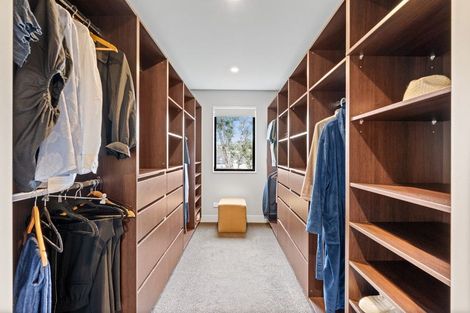 Photo of property in 52 Walton Street, Red Beach, 0932