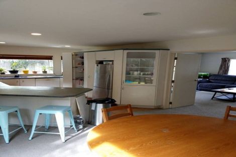 Photo of property in 3 Harbour Lights Close, West Harbour, Auckland, 0618